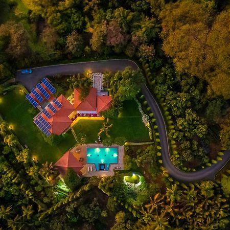 Stayvista At Moksh Villa - Bbq & Jacuzzi Alibaug Exteriör bild