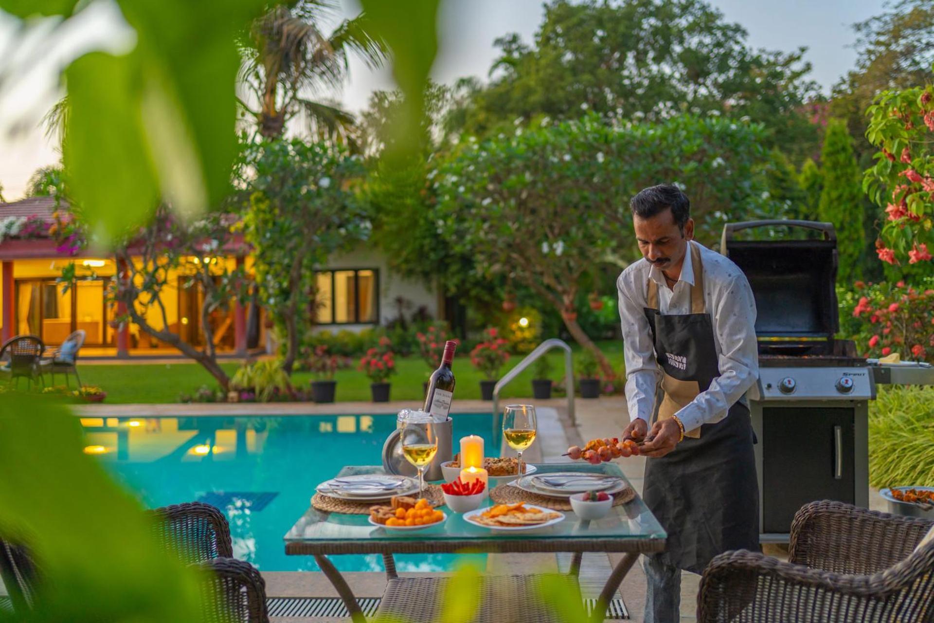 Stayvista At Moksh Villa - Bbq & Jacuzzi Alibaug Exteriör bild